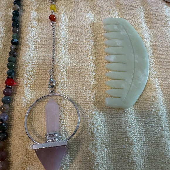 Metaphysical New Age Spiritual Necklaces - Picture 9 of 10